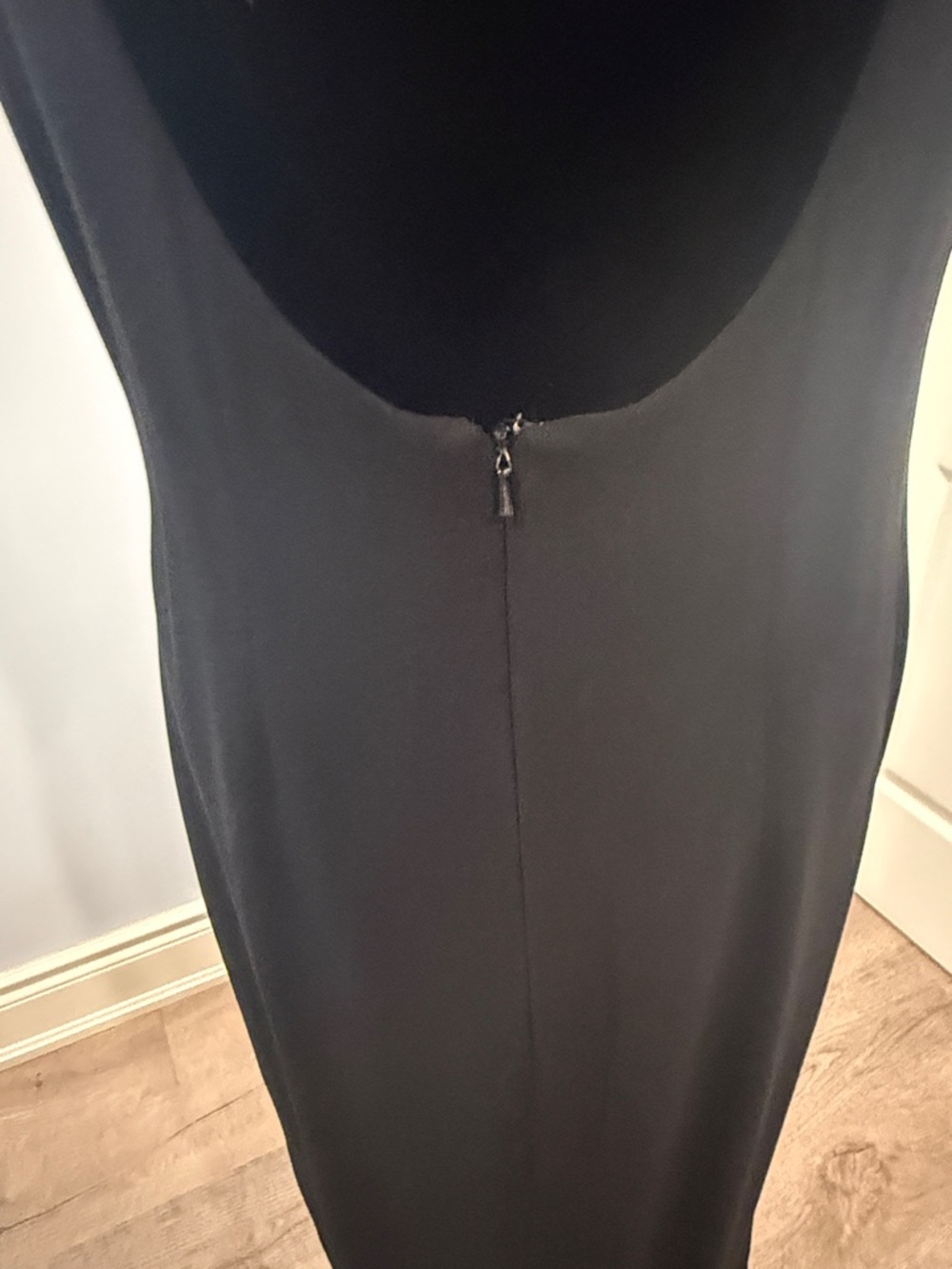 Y2K Sleek Black Sleeveless Maxi Dress - Picture 4 of 5